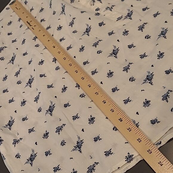 Universal thread sz M button front shirt - Picture 5 of 10